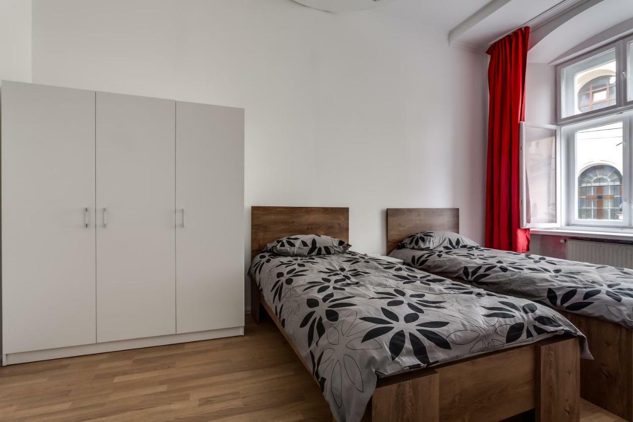 Modern Apartment In Lviv Historic Centre ภายนอก รูปภาพ