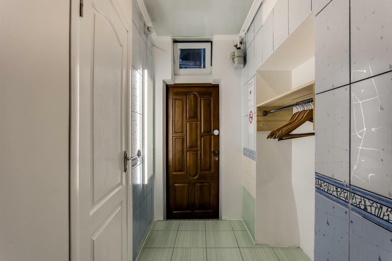Modern Apartment In Lviv Historic Centre ภายนอก รูปภาพ